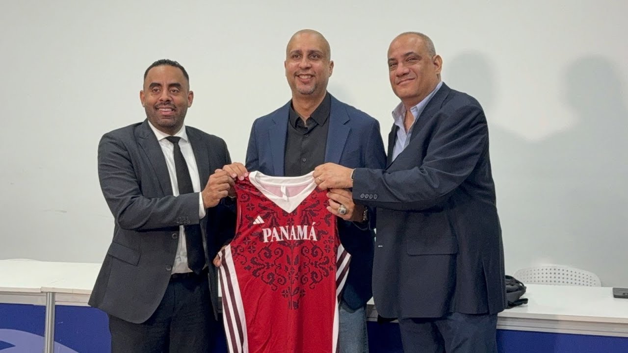 Nelson Colón presentado como nuevo entrenador de la selección nacional de baloncesto de Panamá