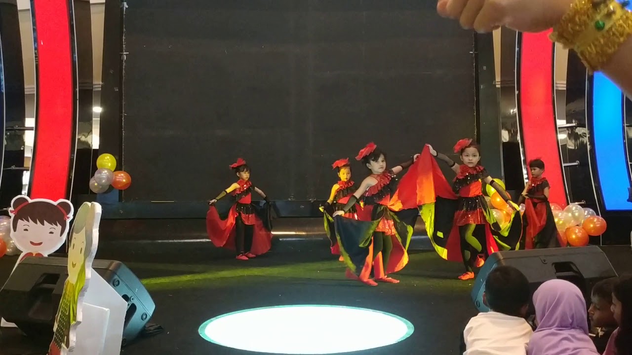 Tarian negara - tarian spanyol - Kids dance - Dance Balikpapan