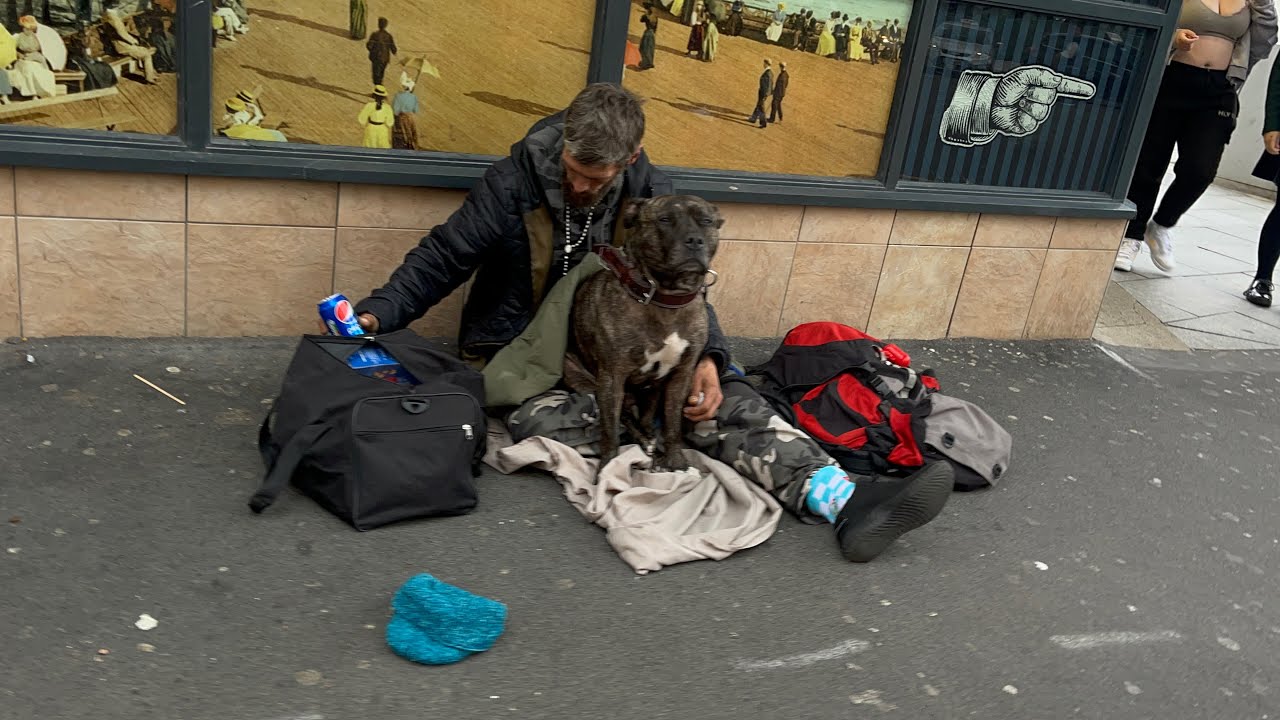 Blackpool Town & Back Streets + Homelessness #homeless