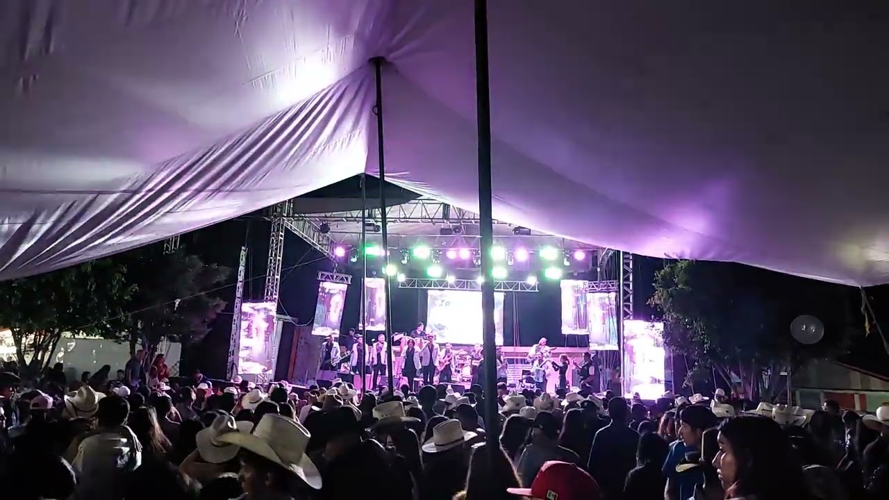 Hierro Forjado - Una Vez M&aacute;s (en vivo 2025)