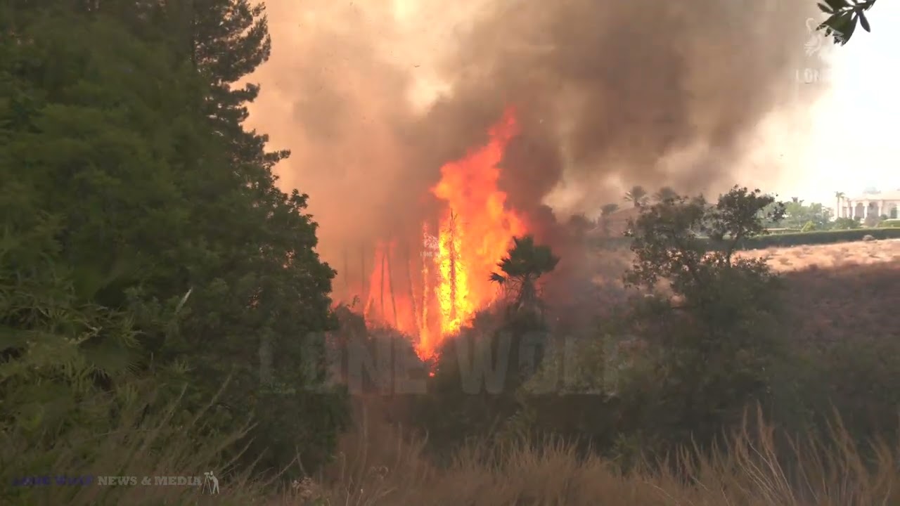 500 Acre Fire Tears Through Neighborhood, Multiple Homes Destroyed