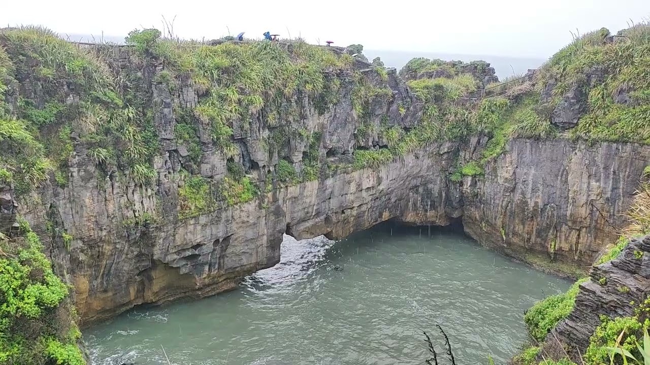 Punakaiki Pancake Rocks and Blowholes Walk 2