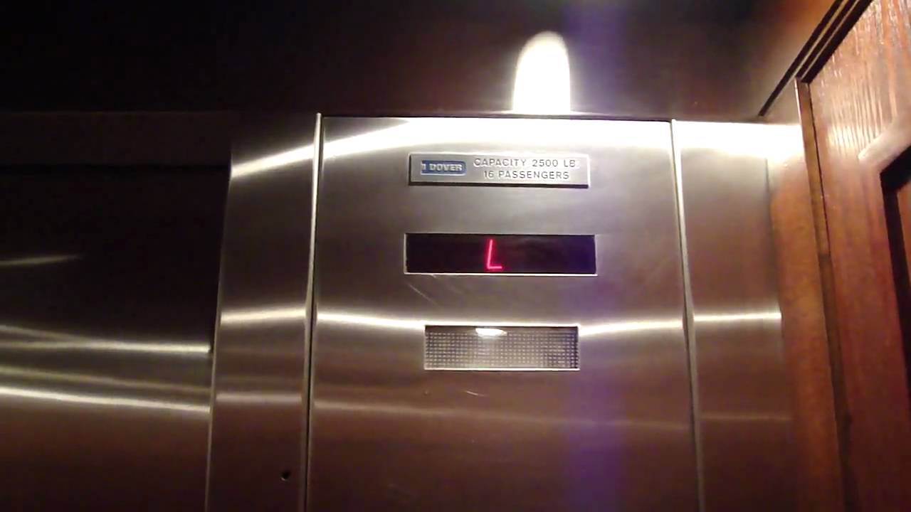 Лифт Dover Traction в отеле Holiday Inn Lynchburg с экскурсией по номеру для TJelevatorfan
