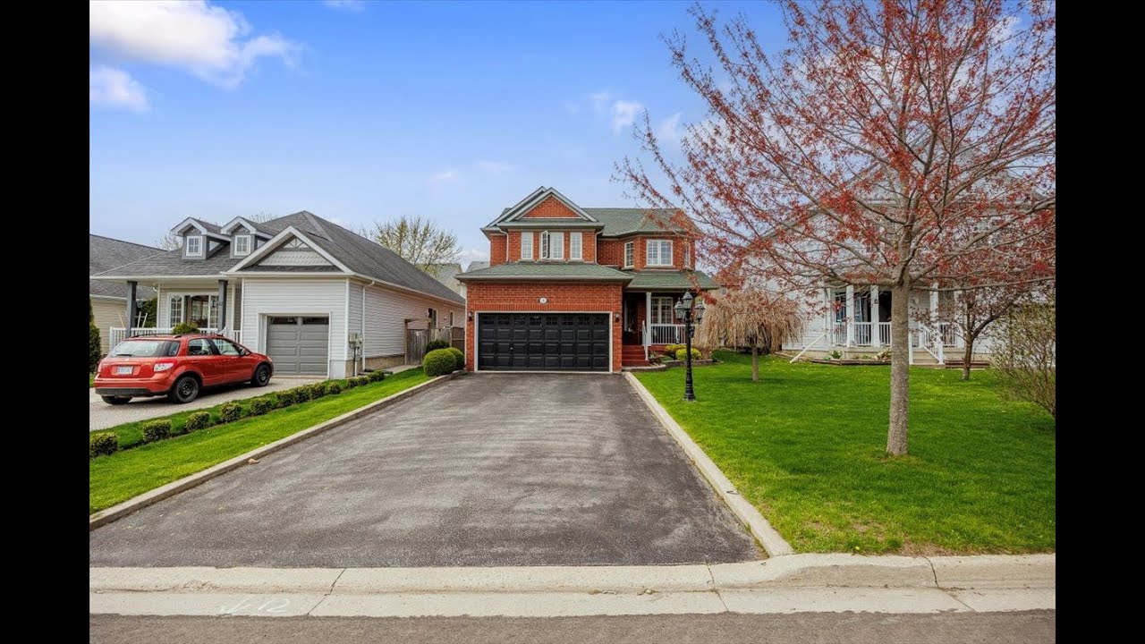 FOR SALE|9 Silverstone Crescent|$968,000|Sheila Stewart