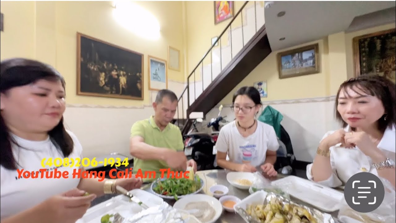 VỀ VIỆT NAM ĂN GÀ HẤP CÁC LOẠI. CƠM LAM TÂY BẮC.