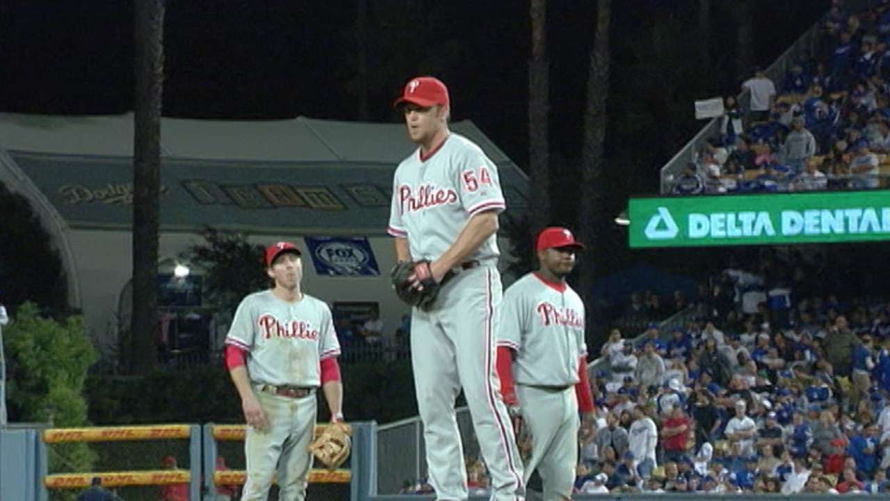 2008 NLCS Gm4: Lidge's four-out save