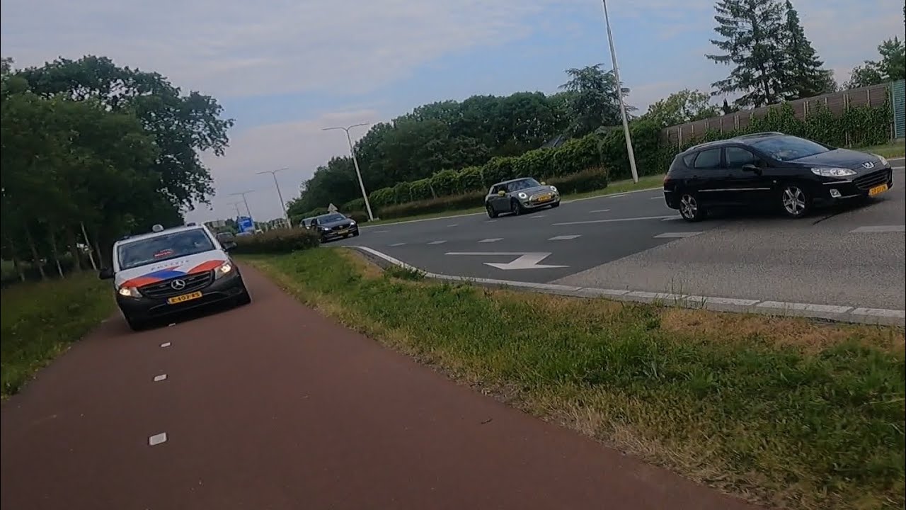 *Politie achtervolging*(POV)(zip70)