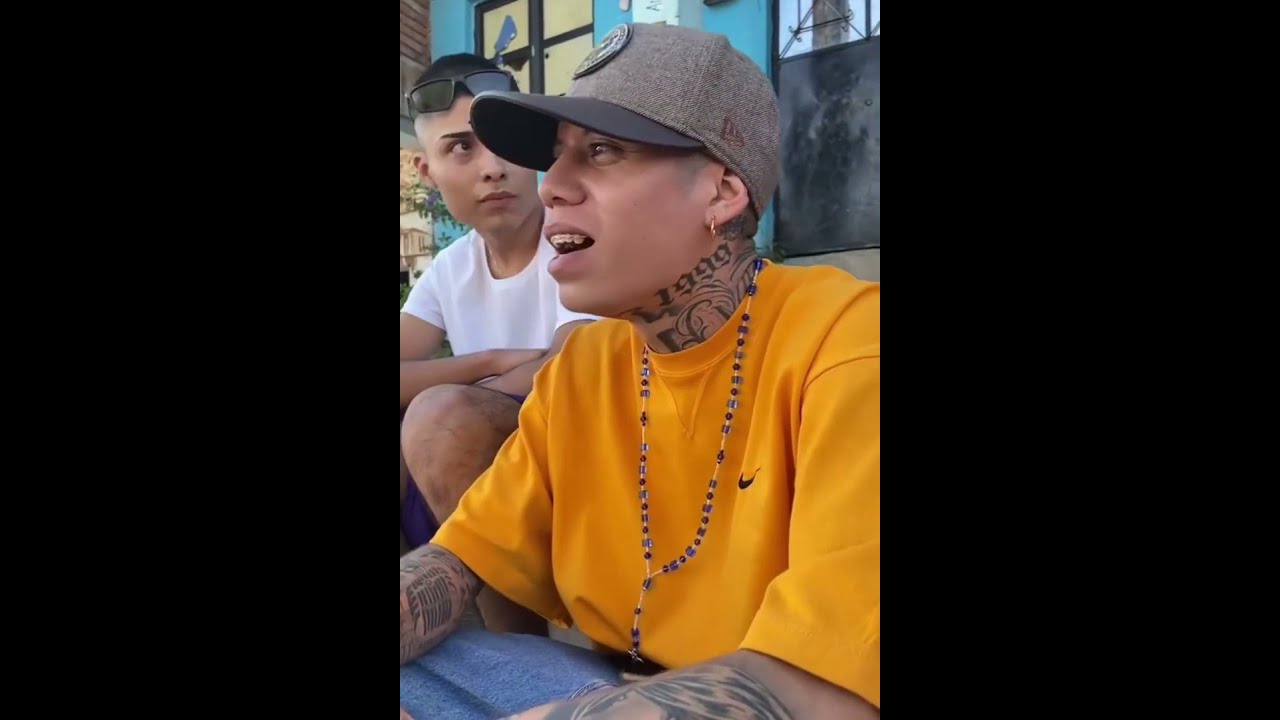 SANTA FE KLAN Y TORNILLO (IMPROVISANDO DESDE EN EL BARRIO) TORNILLO