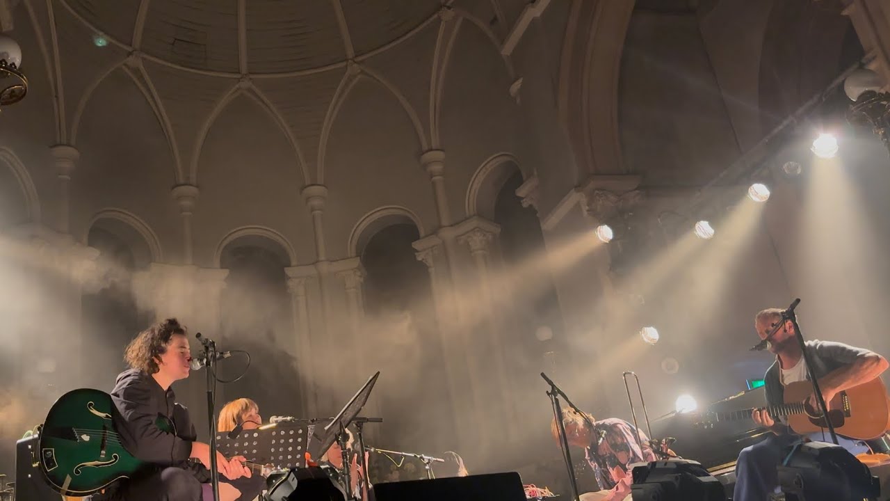 Ben Howard & Kate Stables - Tuel Lane Lock (Live @ St Luke’s)