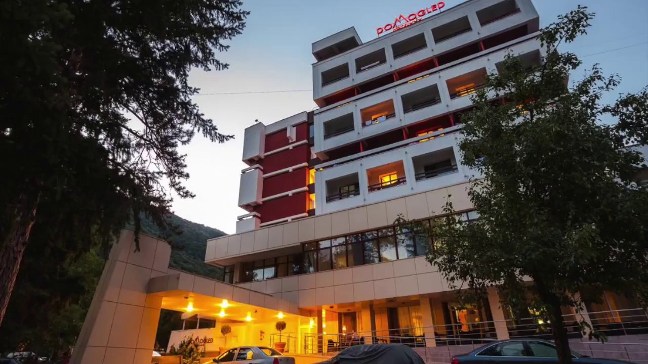 Hotel DOMOGLED Băile Herculane - prezentare video - Echipa 3BIS.ro