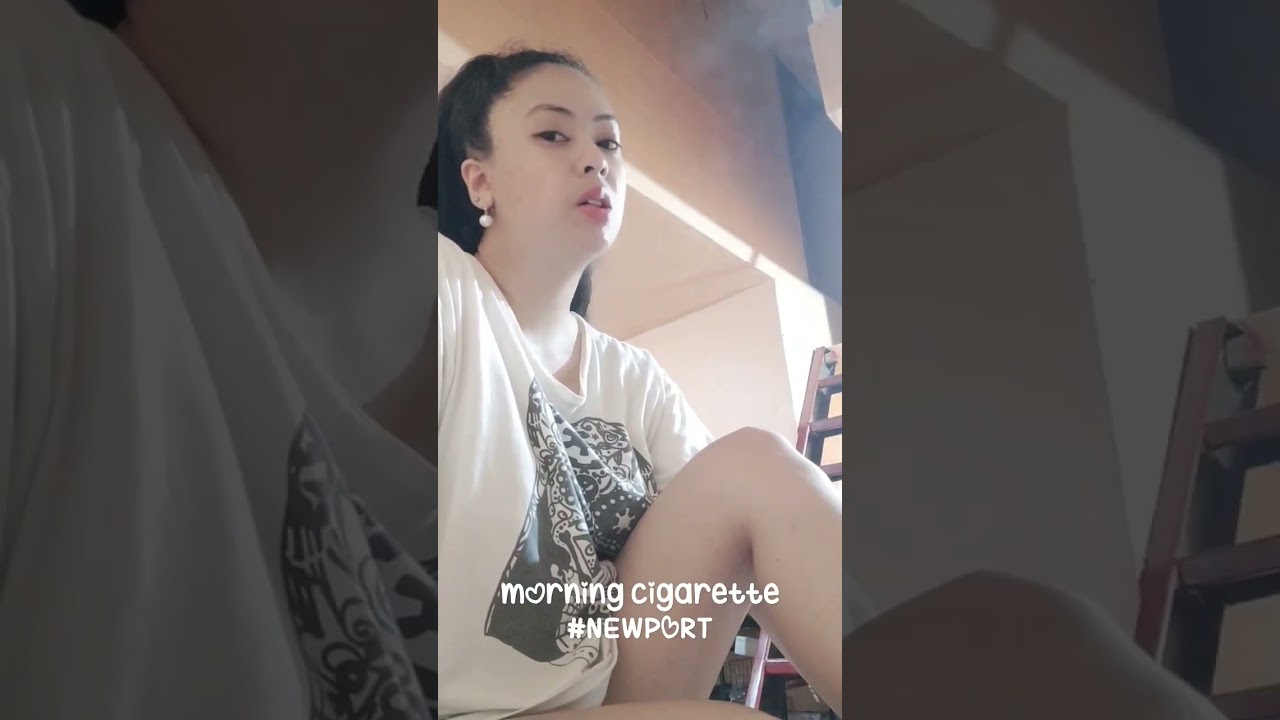 my morning cigarette smoking newport menthol 100s
