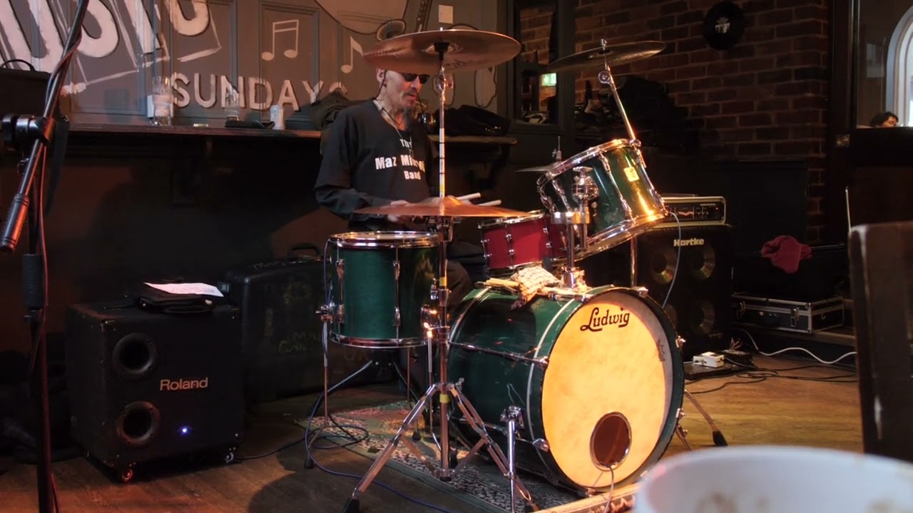 Phil Brittle's epic drum solo (with the Maz Mitrenko Band)