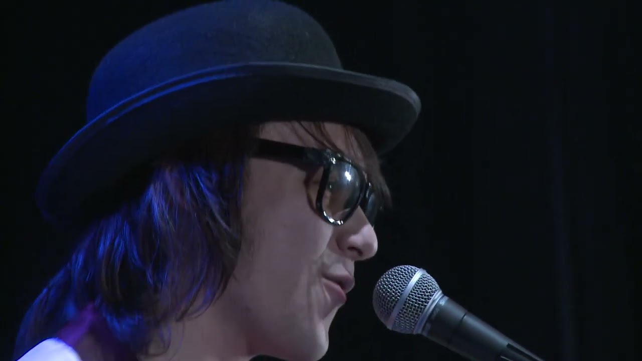 Archiv 2012: FIHA - Angry (Mercedes Live Space 2012)