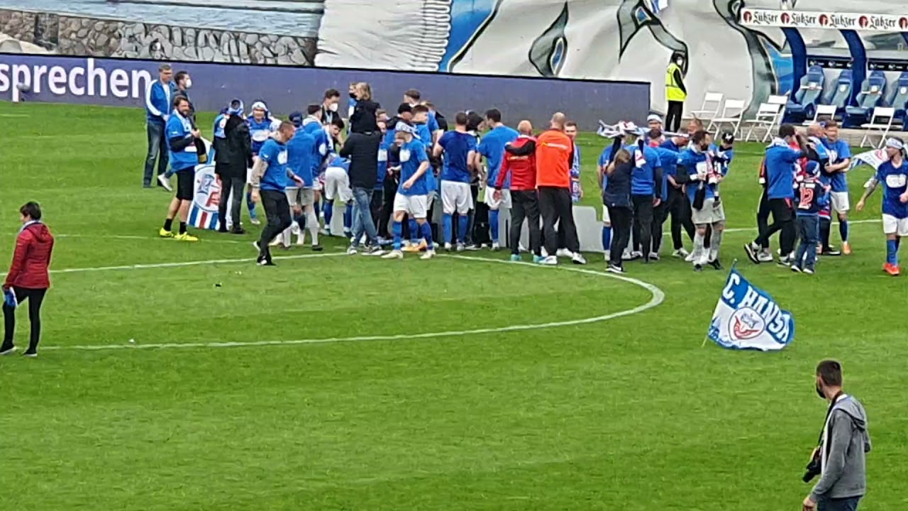 FC Hansa Aufstieg 22.5.21 .. auf gute Freunde 😍