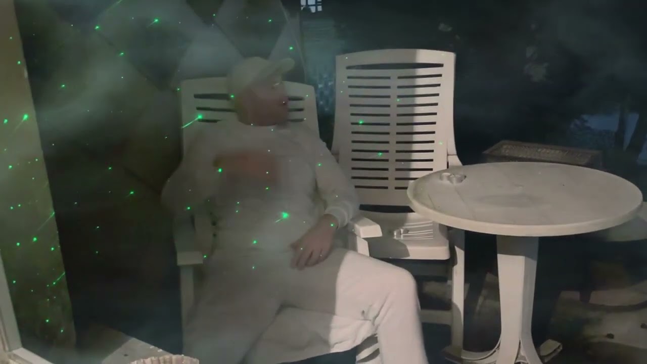 Pensif -  2025