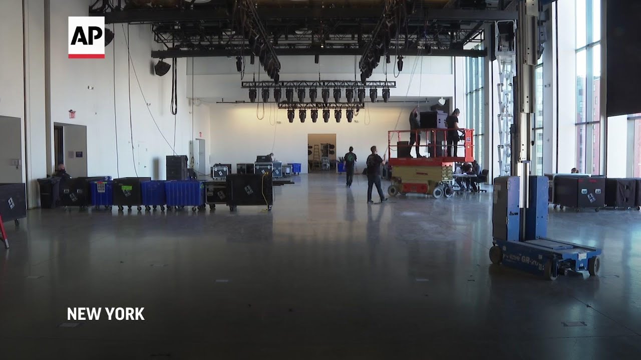 New York Fashion Week returns with immersive experience