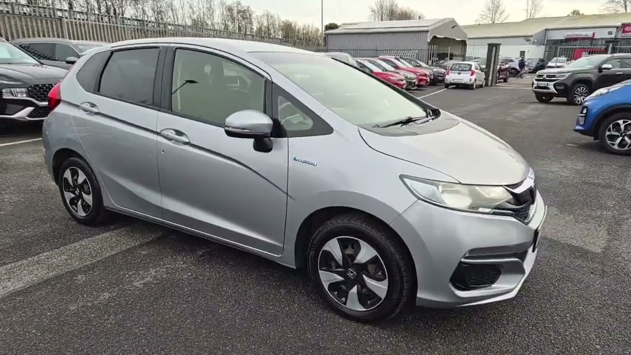 172D31227 - 2017 Honda Fit FIT DAA-GP5 HYBRID 5DR AUTO RefId: 711486