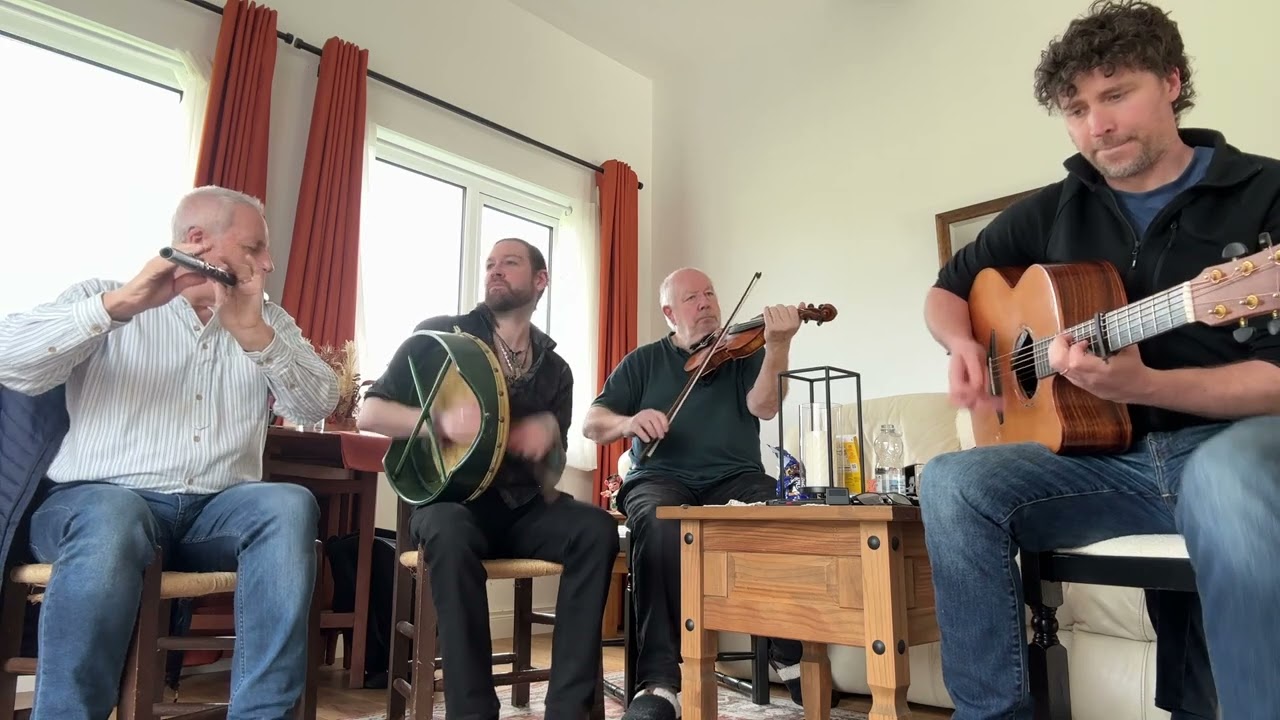 The Connaughtman’s Rambles Set - Coyne Family Irish Music Session