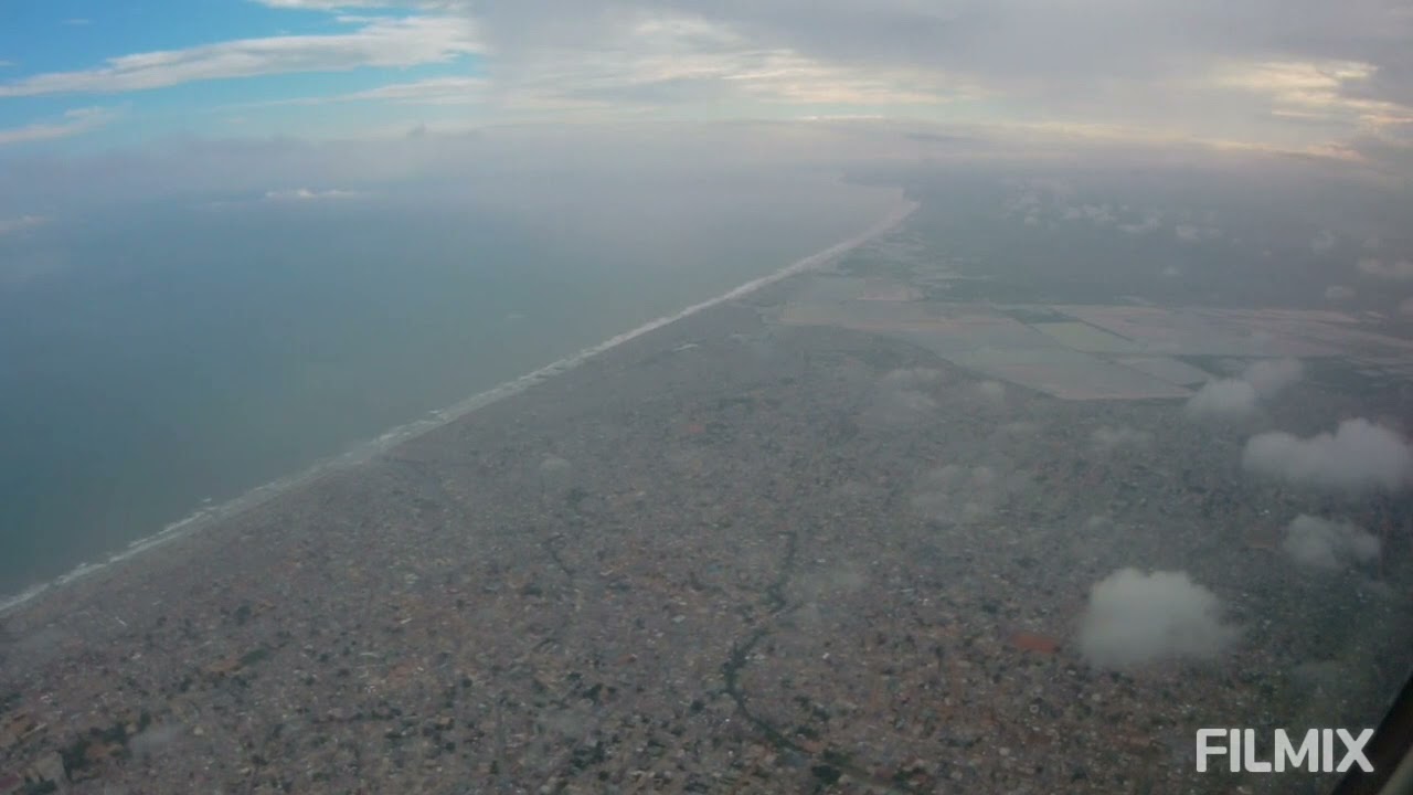 Full take-off and landing video of my flight from Accra to kumasi Ghana 🇬🇭.