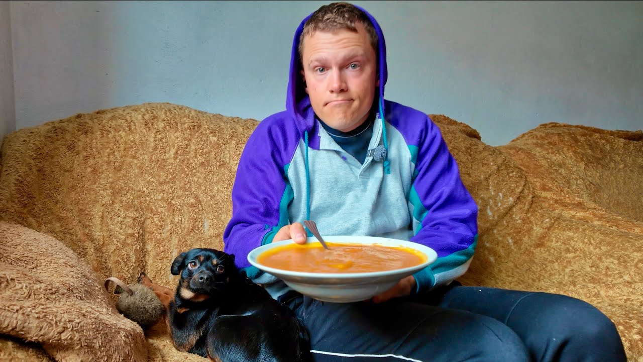 Daily vlog from home: cakes,clubs,problems with filming in public.