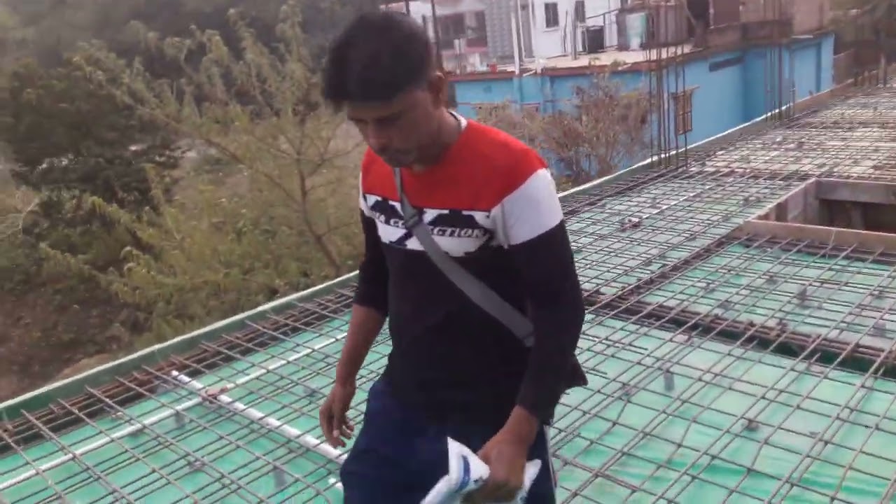 নতুন ছাদে ইলেকট্রিক্যাল পাইপ ফিটিং
