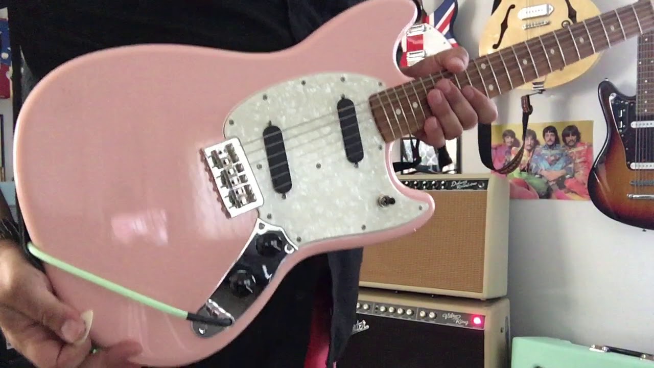 Fender Mustang Shell Pink 2017 First Look Clean Tones