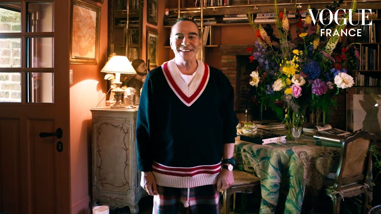 Dans la maison française du designer John Galliano | Vogue France