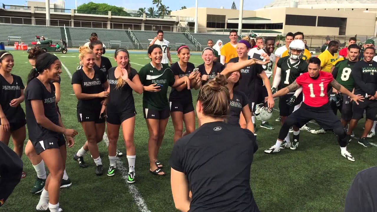 Hawaii Football, Women's Soccer Dance-Off