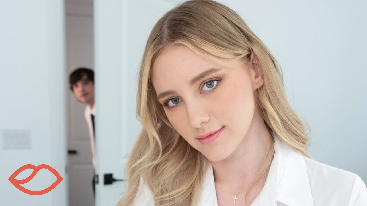 Top 7 Best Blonde Prnstars Everyone Is Obsessed With