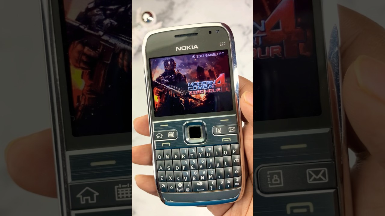 POV: Playing JAVA Games on Nokia's BlackBerry Competitor...