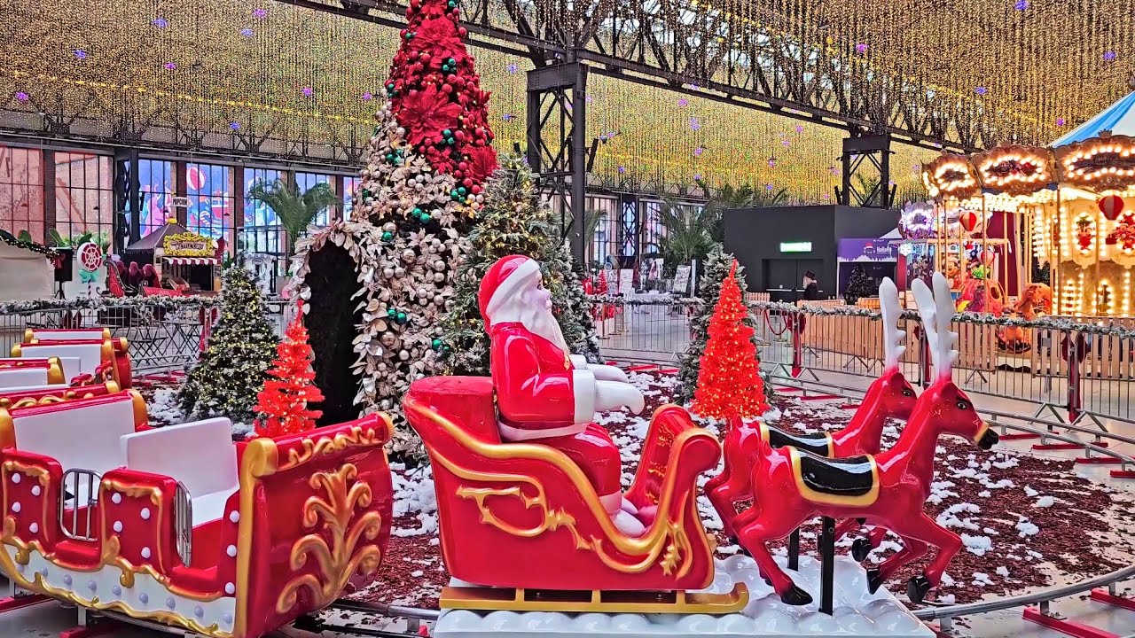 S-a deschis Târgul de Crăciun din Hala Laminor, București 2024