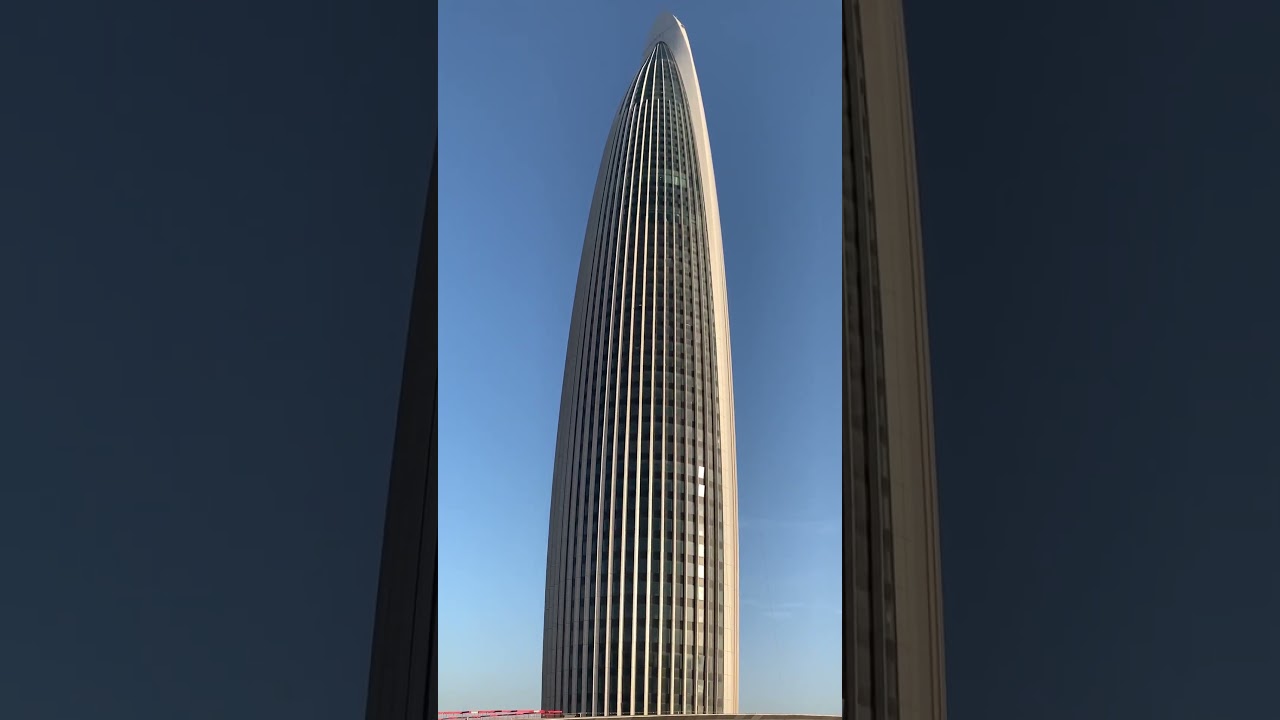Pov: tu trouves la tour mohamed 6 à Rabat.