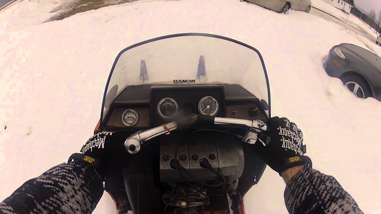 ms-18  moto-ski 1972 une vielle bottine,
