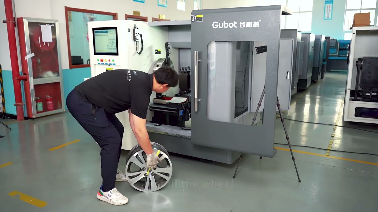 Alloy wheel diamond cutting machine LSW28