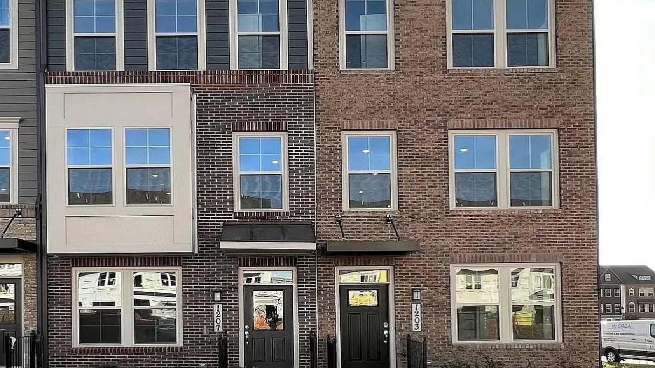 1207 VERMEER Avenue, GAITHERSBURG, MD Presented by Joe Hawkins.