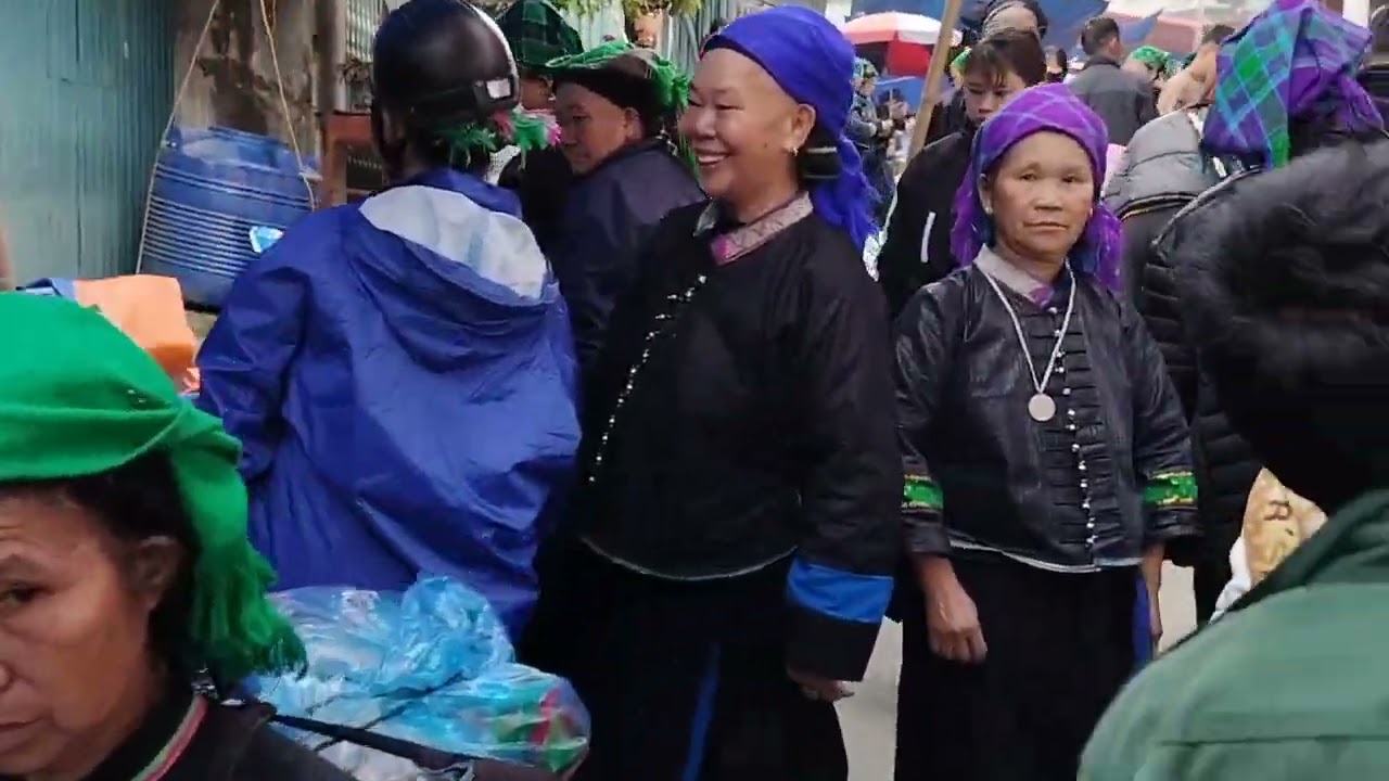 Cho coc re hom rat đong đu
