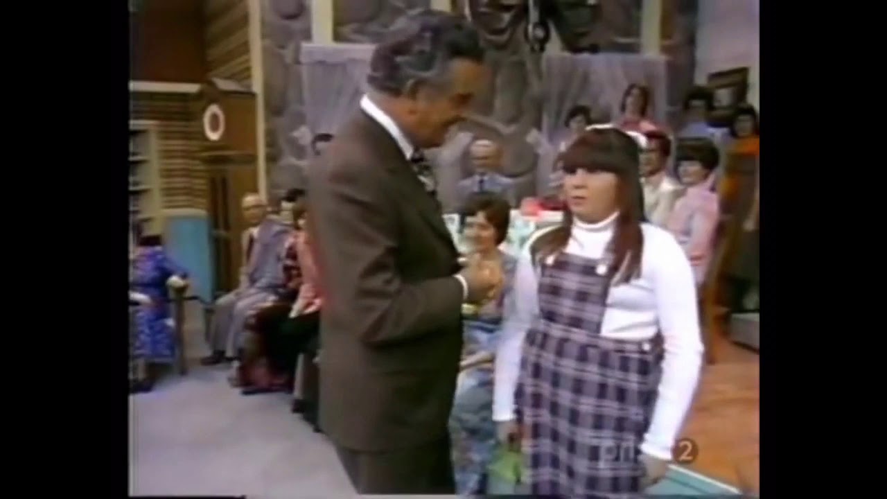 Parodie Soirée Canadienne 1 (Le rill d'la toune plate)