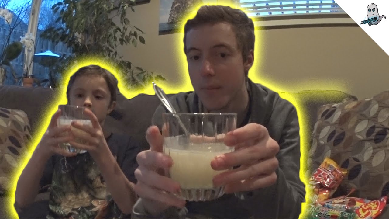 DRINKING BEER WITH MY BROTHER - December Japan Crate Unboxing