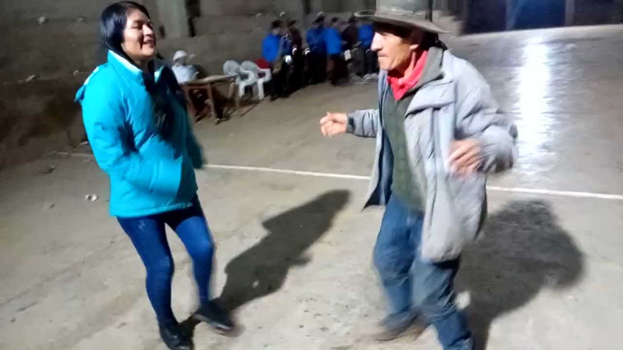 Orquesta Manantiales de Colca por Año Nuevo en Malvas Áncash