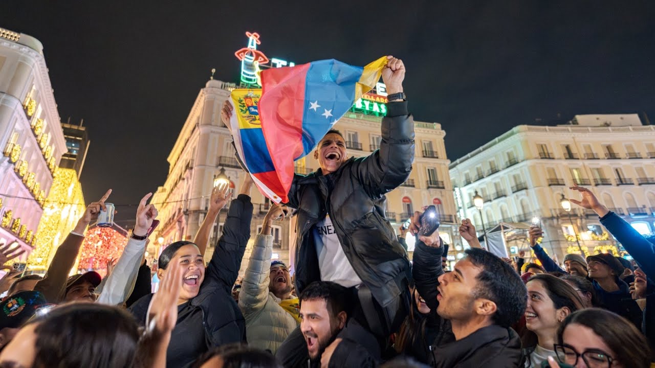 Venezuelans in Spain celebrate Maduro&rsquo;s capture