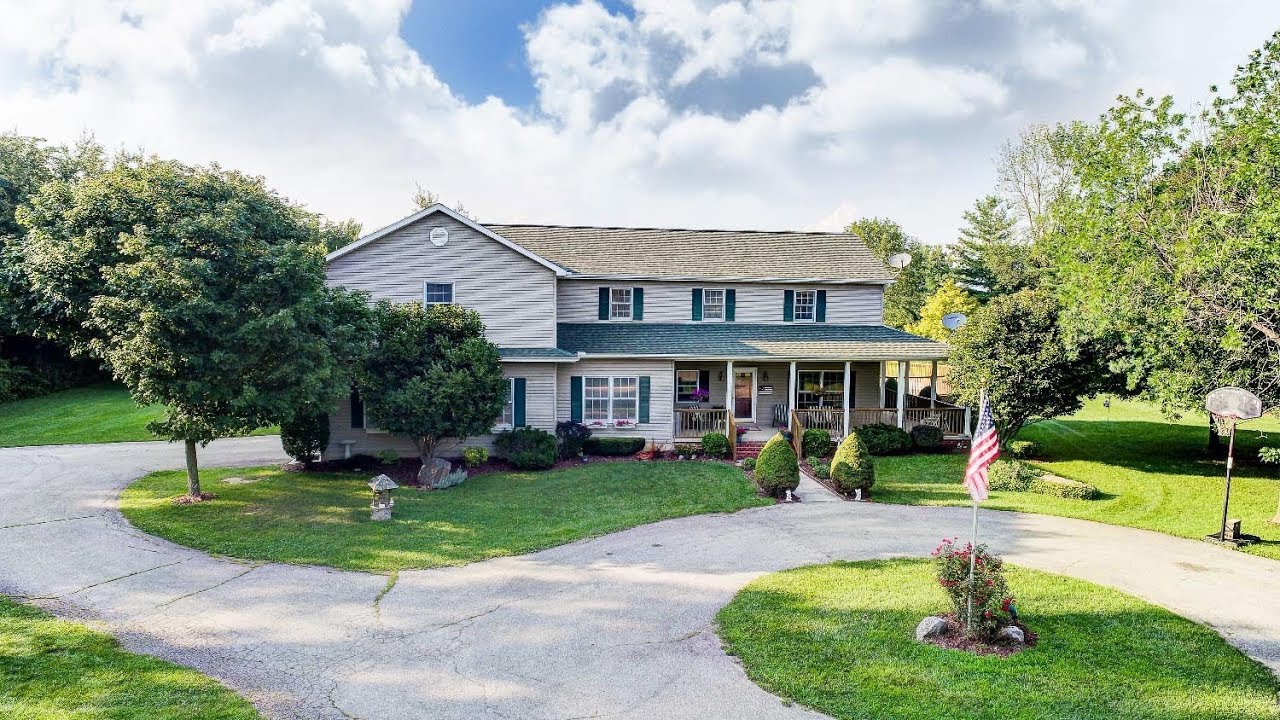 11585 Hall Rd Laura, OH 45337