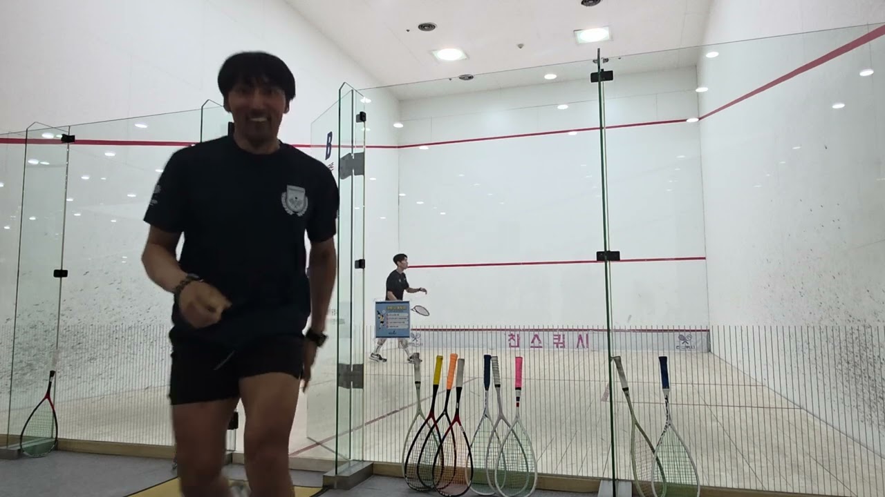 2025. 06. 13  최정운 vs 이동준선수 스쿼시연습경기