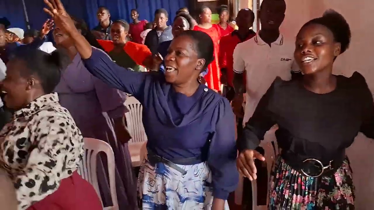 Congregational praise