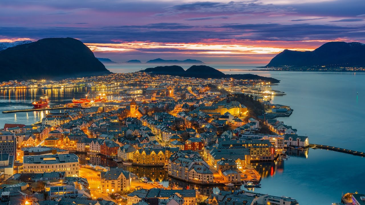 Alesund Photo Journey – Norway's Art Nouveau Gem