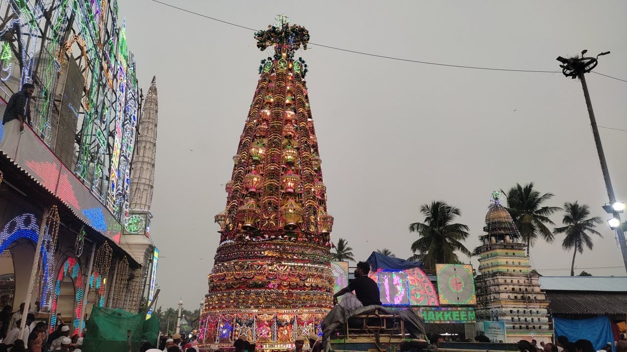 721 ம் ஆண்டு மாபெரும் முத்துப்பேட்டை தர்கா பெரிய கந்தூரி விழா முத்துப்பேட்டை சந்தன கூடு
