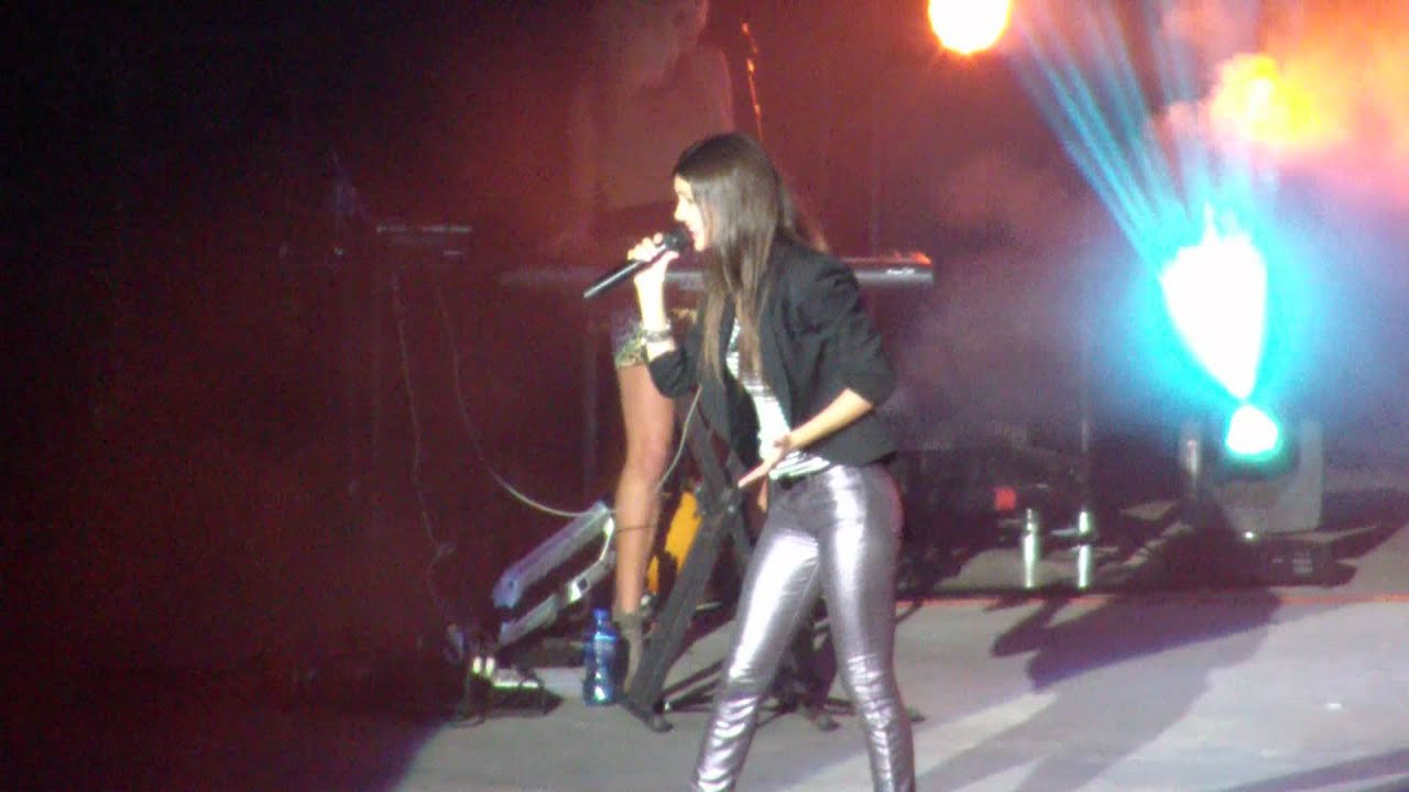 Victoria Justice 2012-9-14 