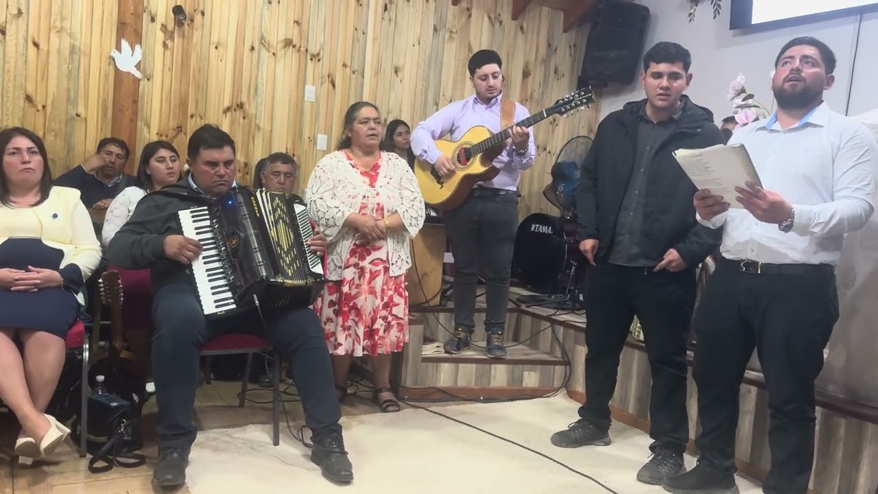 OPORTUNIDAD IGLESIA “EL PEUMO” INTERPRETANDO ALABANZA “ SI CLAMAMOS A DIOS……!!!!!!