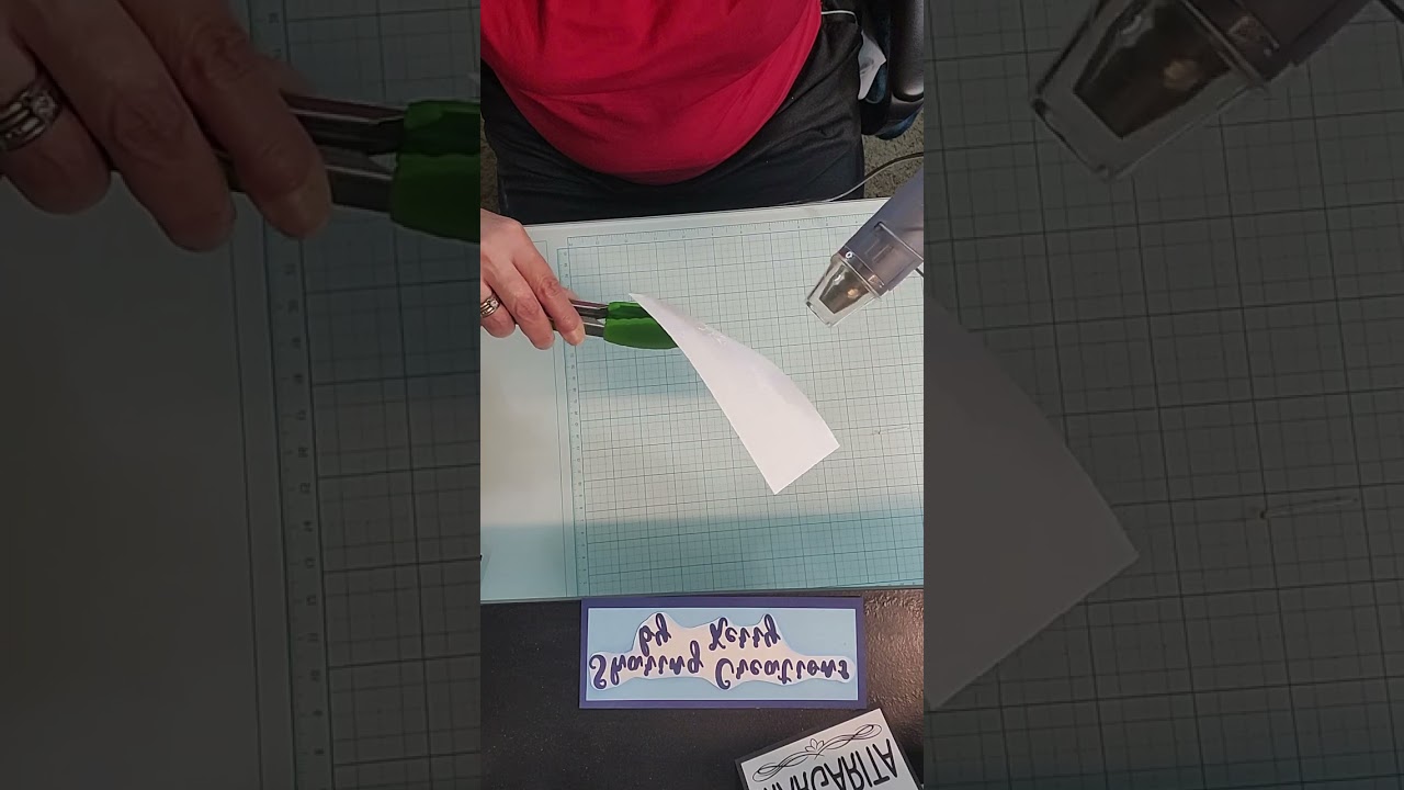 emboss resist with ink blending,oh an auto fail🤣 surprise lol! if you have any questions ask away❤️