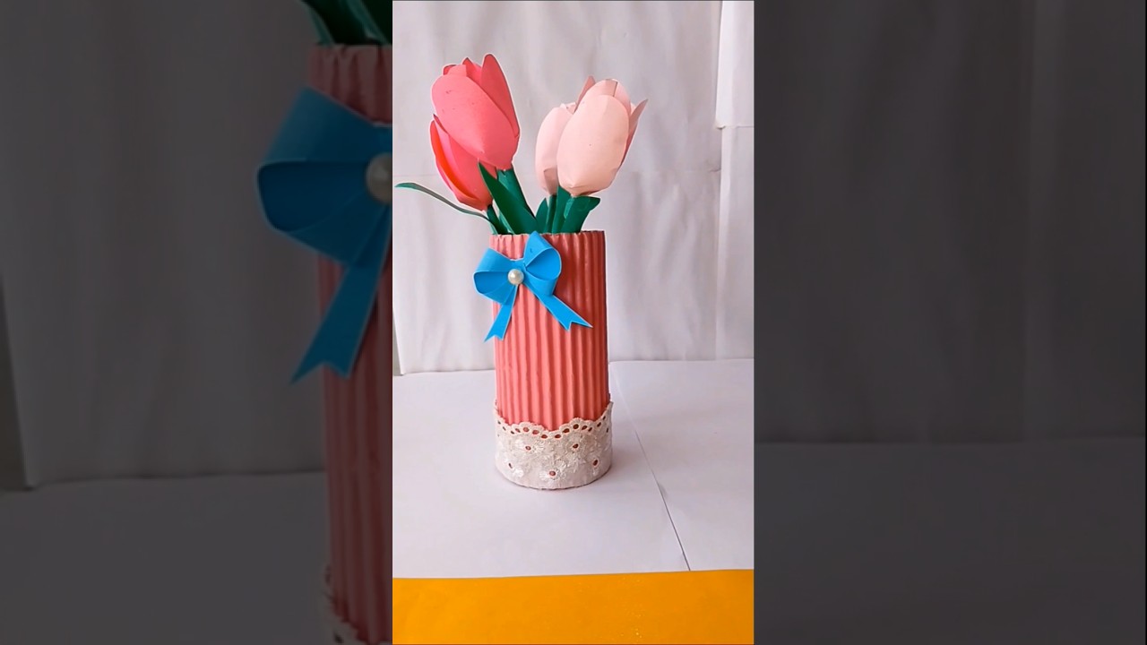 Diy Flower Vase/ plastic bottle reuse ideas/Bottle craft/ Craft from waste material #shorts  #craft