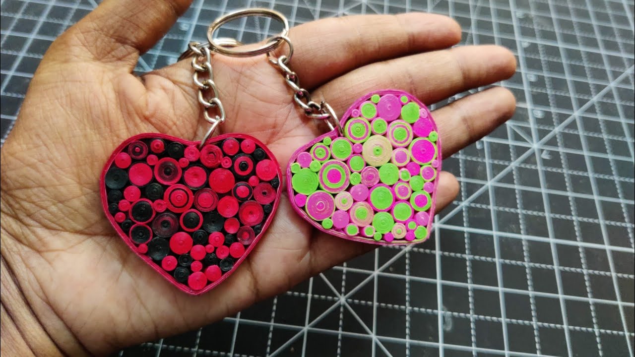 Quilling Heart Keychain|| Quilling Heart #Quillingheart #learnquillingwithme #quilling